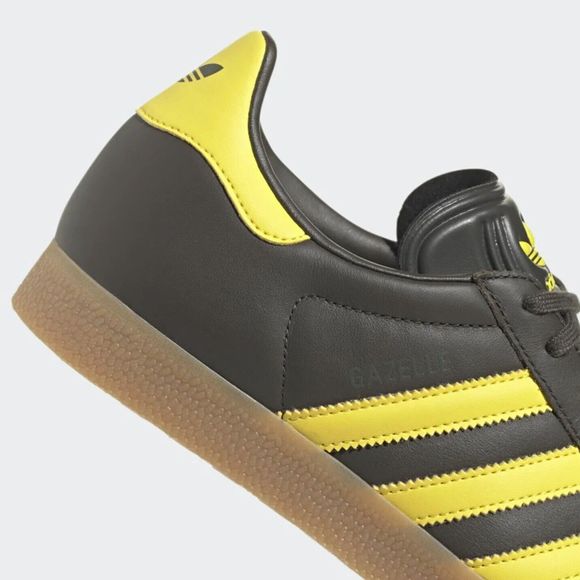 MEN'S Adidas Gazelle Shadow Olive Impact  Shoes Yellow HQ9873 - Picture 8 of 9
